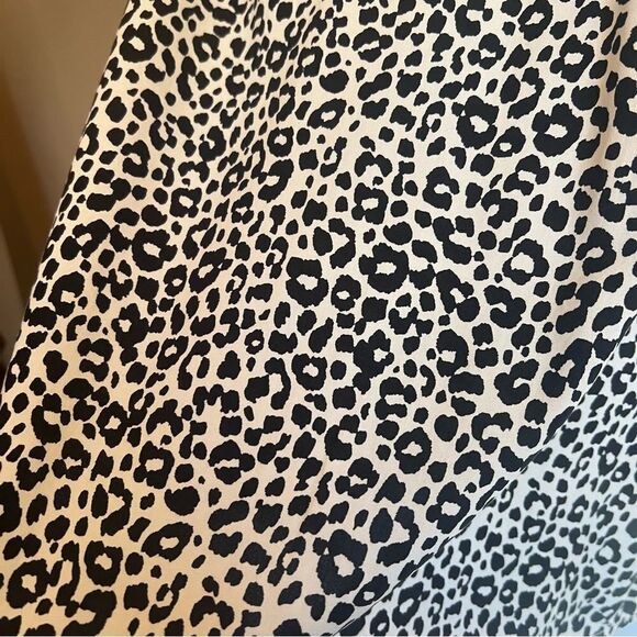 Old navy Chic Leopard Print Tank Top - Picture 3 of 9